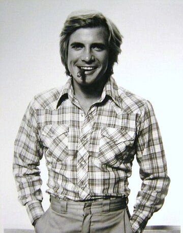 Dirk Benedict