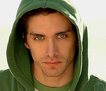 Josh Keaton