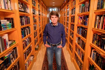 Dean R. Koontz