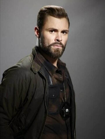 Patrick Flueger