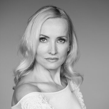 Таня Рибич