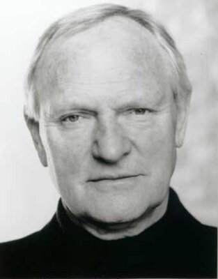Julian Glover