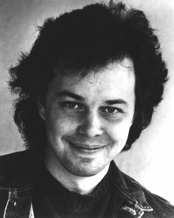 Curtis Armstrong