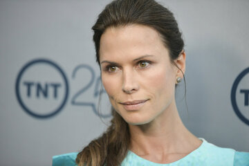 Rhona Mitra