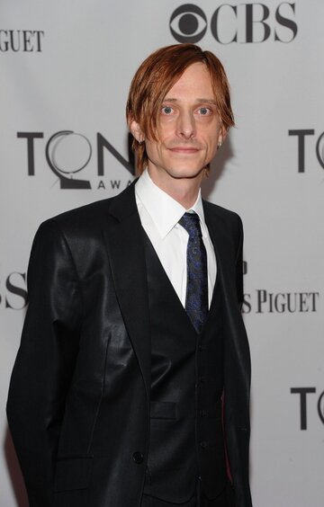 Mackenzie Crook
