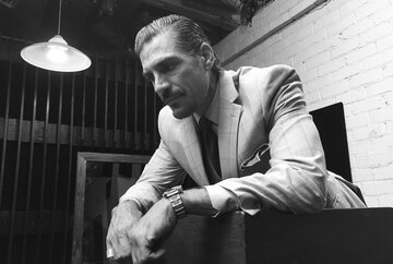 Eric Etebari