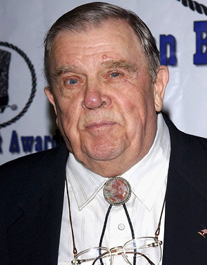 Pat Hingle