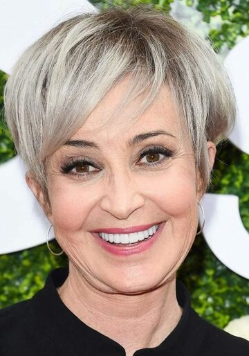 Annie Potts