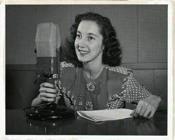 Frances Bay