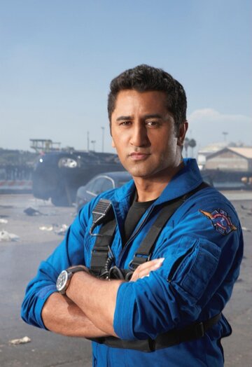 Cliff Curtis