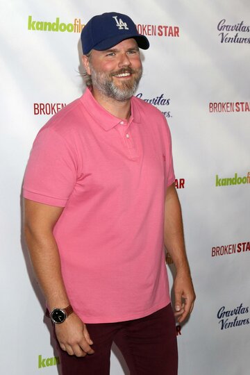 Tyler Labine