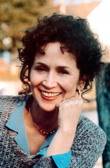 Rutanya Alda
