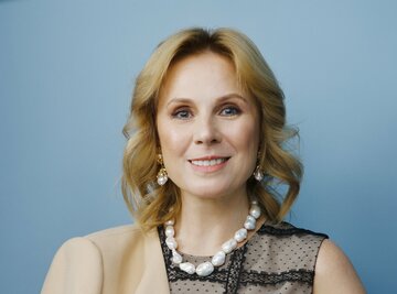 Дина Корзун