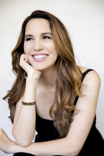 Christy Carlson Romano