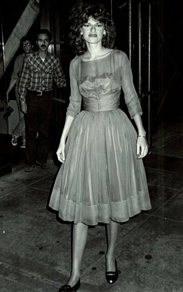 Sandra Bernhard