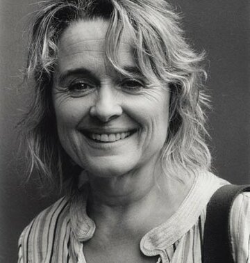 Sinéad Cusack