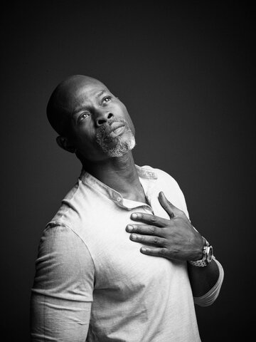 Djimon Hounsou