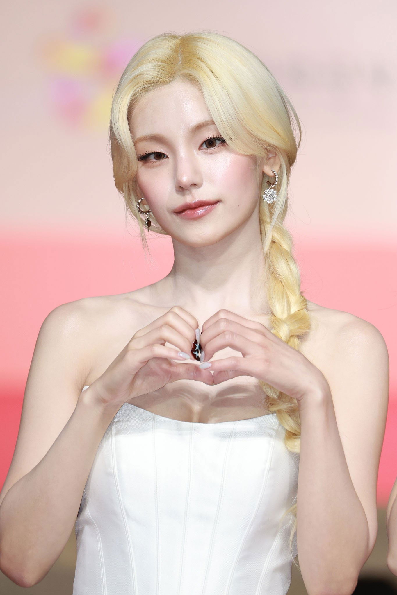 Hwang Yeji
