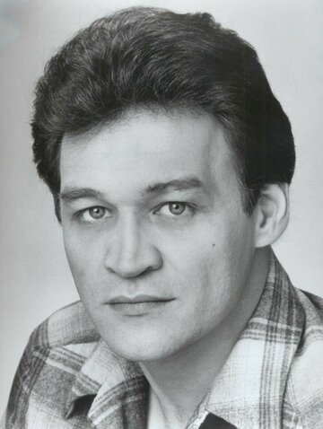 Ed O'Ross