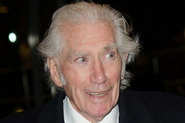 Frank Finlay