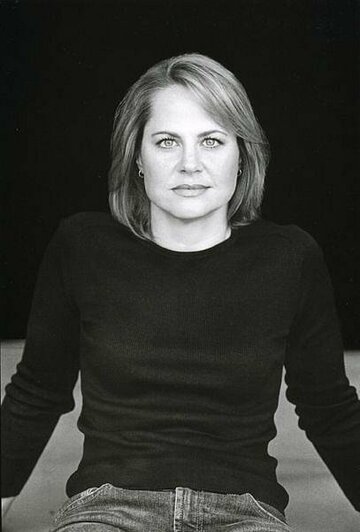 Deirdre Lovejoy
