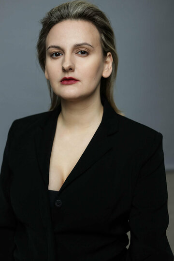 Ангелина Дебор