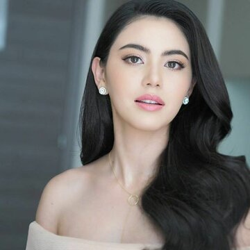 Davika Hoorne