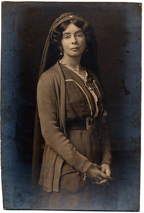 Alice Askew