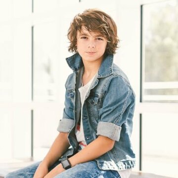 Max Charles