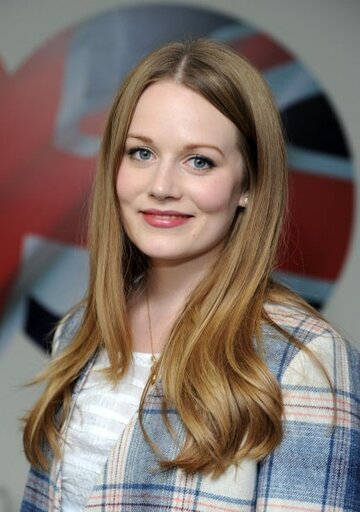 Cara Theobold