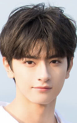 Lin Yi