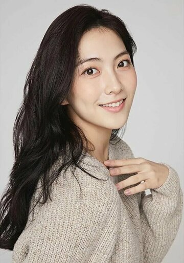 Kang Ji-yeong