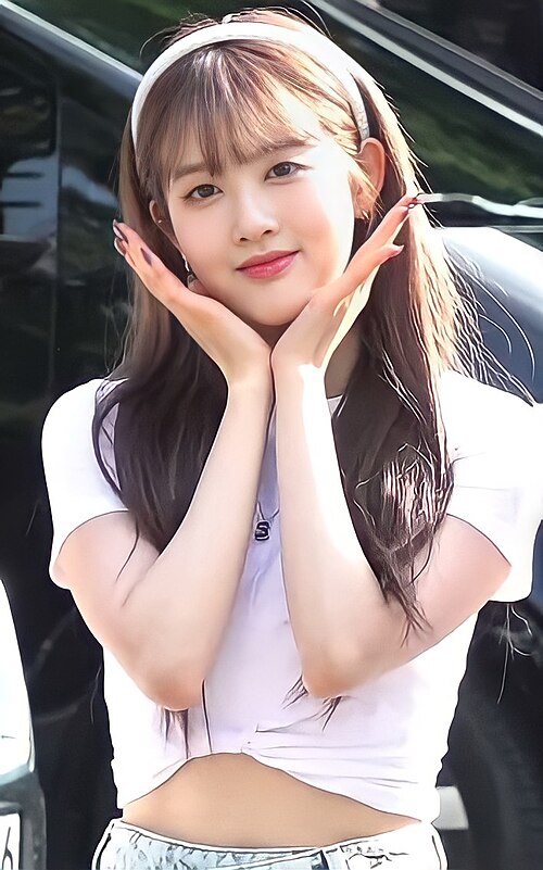 Park Shi-eun
