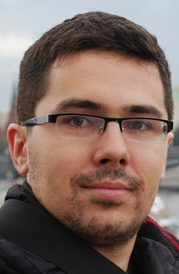 Олександр Назаров