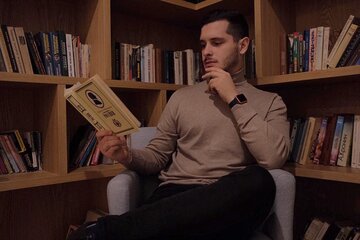 Андрей Халилов