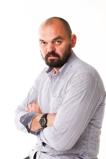 Денис Якушин