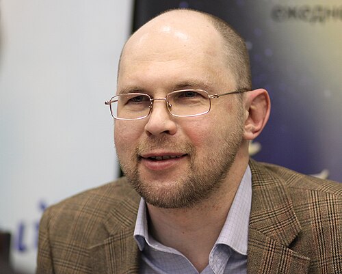Алексей Иванов