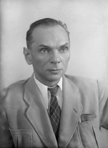 Николай Акимов